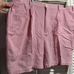 Jos. A. Bank Pink Seersucker Flat Front Men’s Shorts